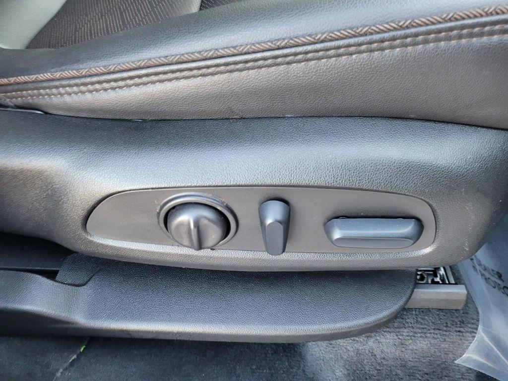 used 2023 Chevrolet Traverse car, priced at $33,998