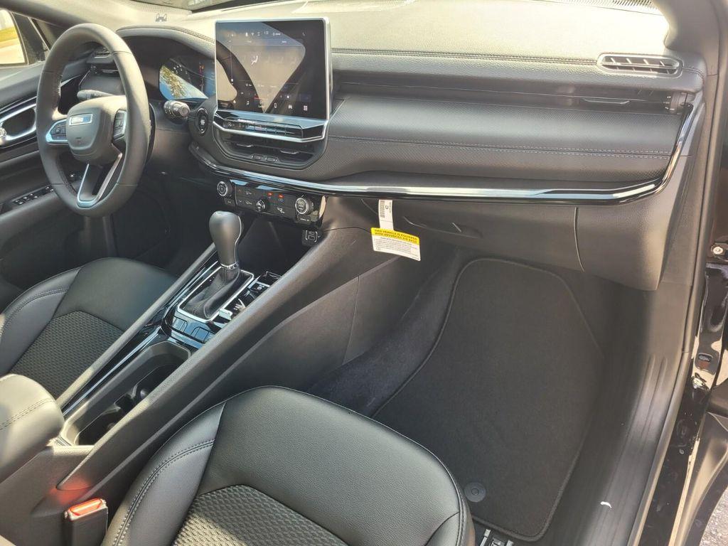 new 2026 Jeep Compass car, priced at $28,109