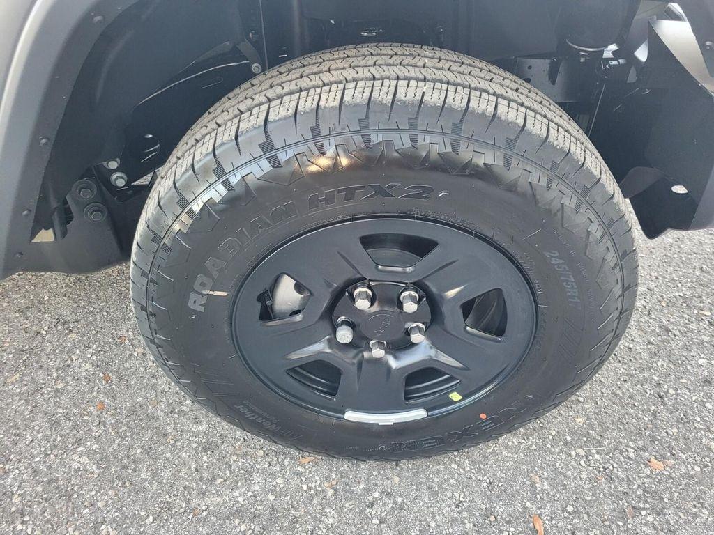 new 2026 Jeep Wrangler car, priced at $37,186