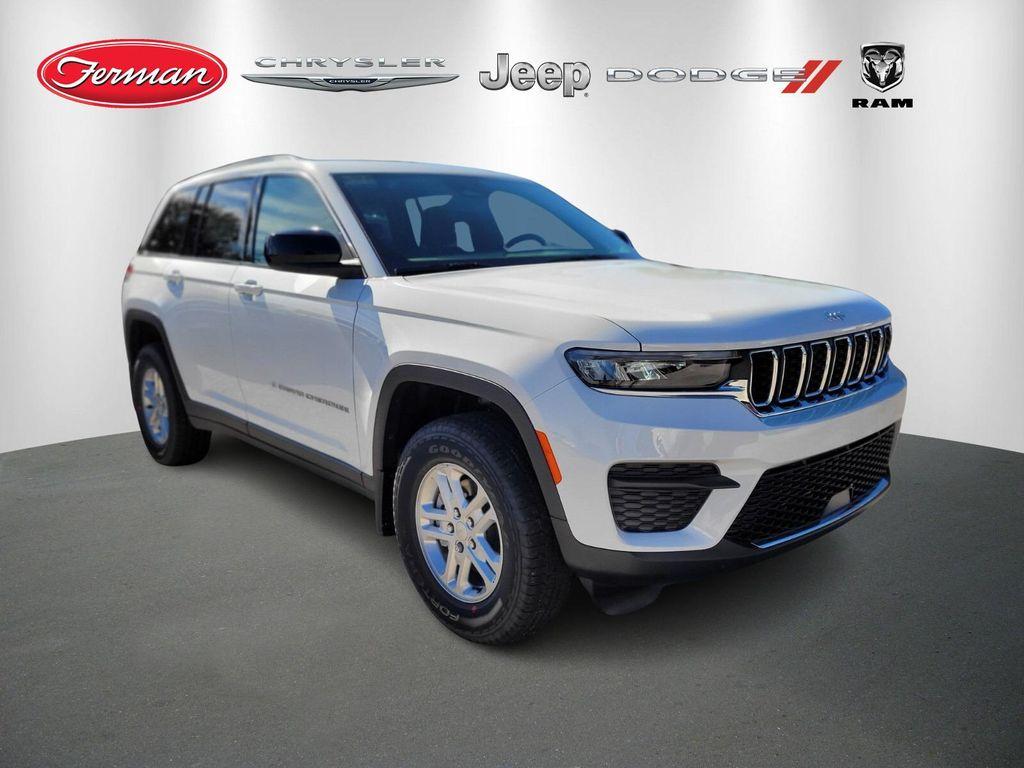 new 2025 Jeep Grand Cherokee car, priced at $31,081