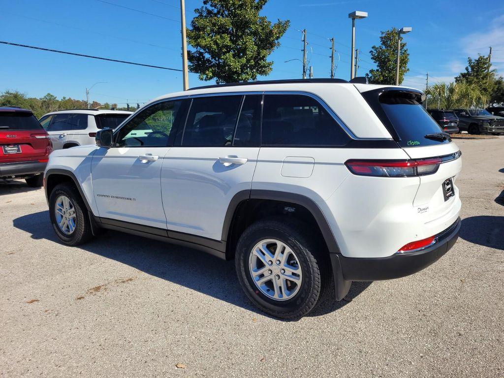new 2025 Jeep Grand Cherokee car, priced at $31,081
