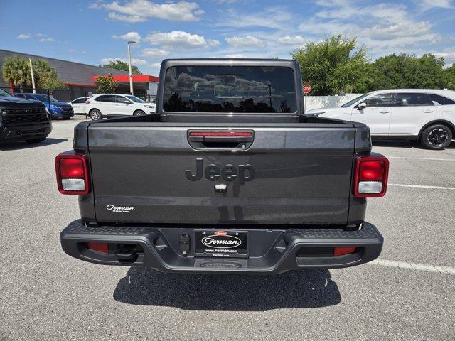 new 2026 Jeep Gladiator car, priced at $46,010