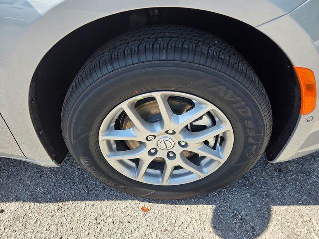 new 2026 Chrysler Pacifica car, priced at $42,493