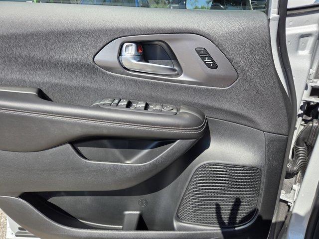 new 2026 Chrysler Pacifica car, priced at $40,861