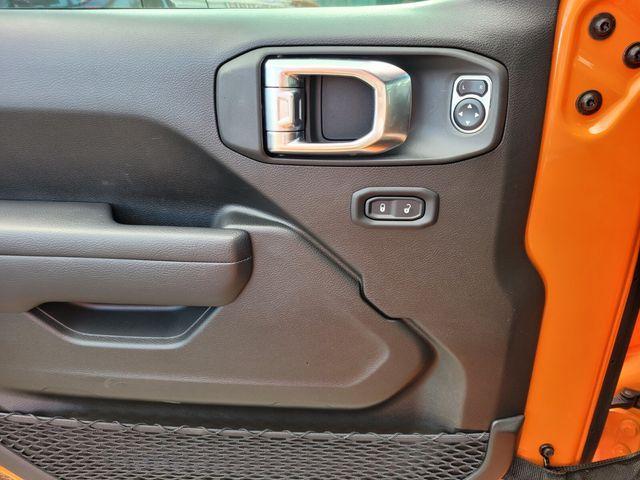 new 2025 Jeep Wrangler car, priced at $54,539