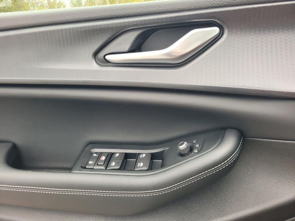 new 2025 Jeep Grand Cherokee car, priced at $32,455