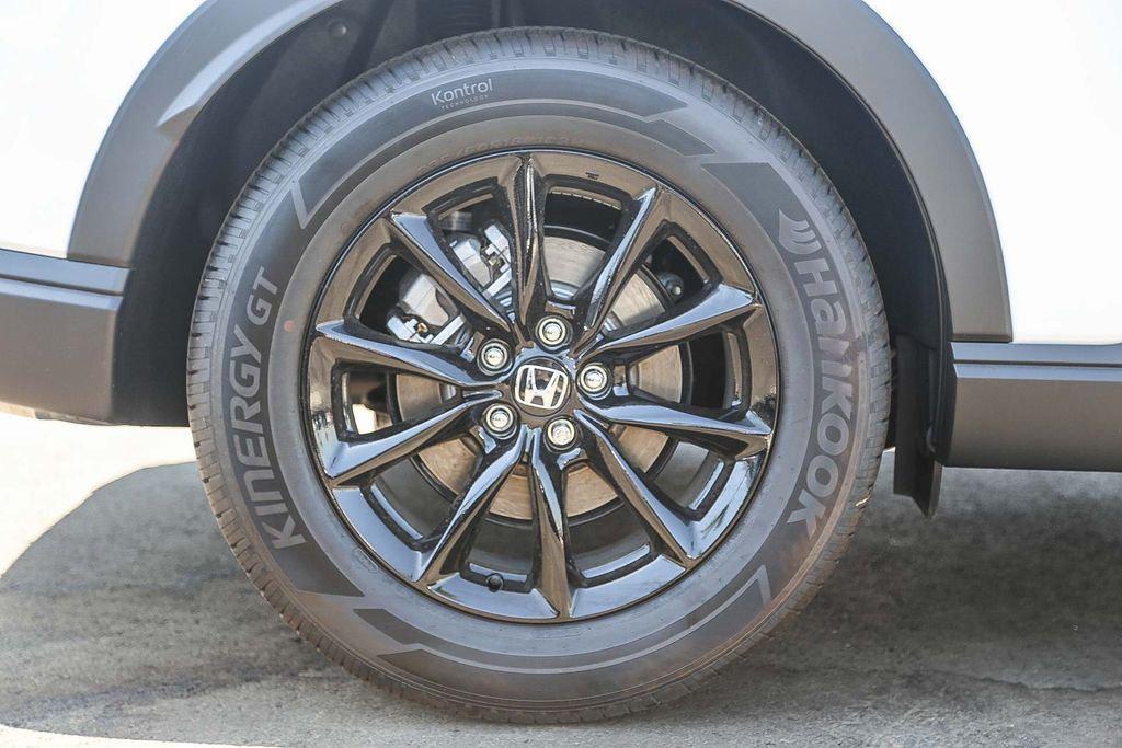 new 2026 Honda CR-V Hybrid car, priced at $40,630