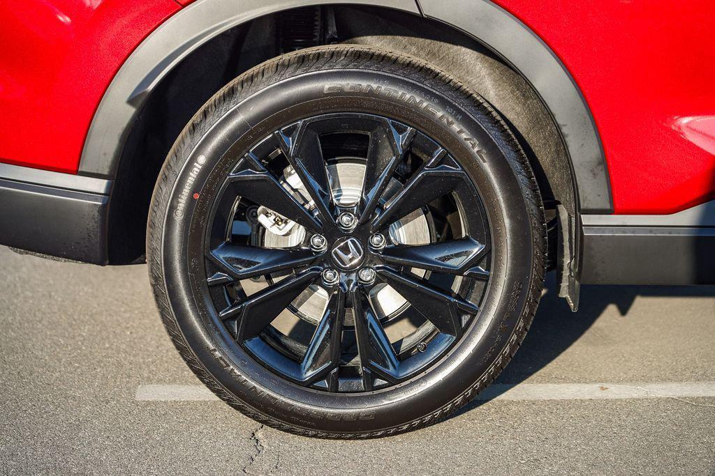 new 2026 Honda CR-V Hybrid car, priced at $44,155