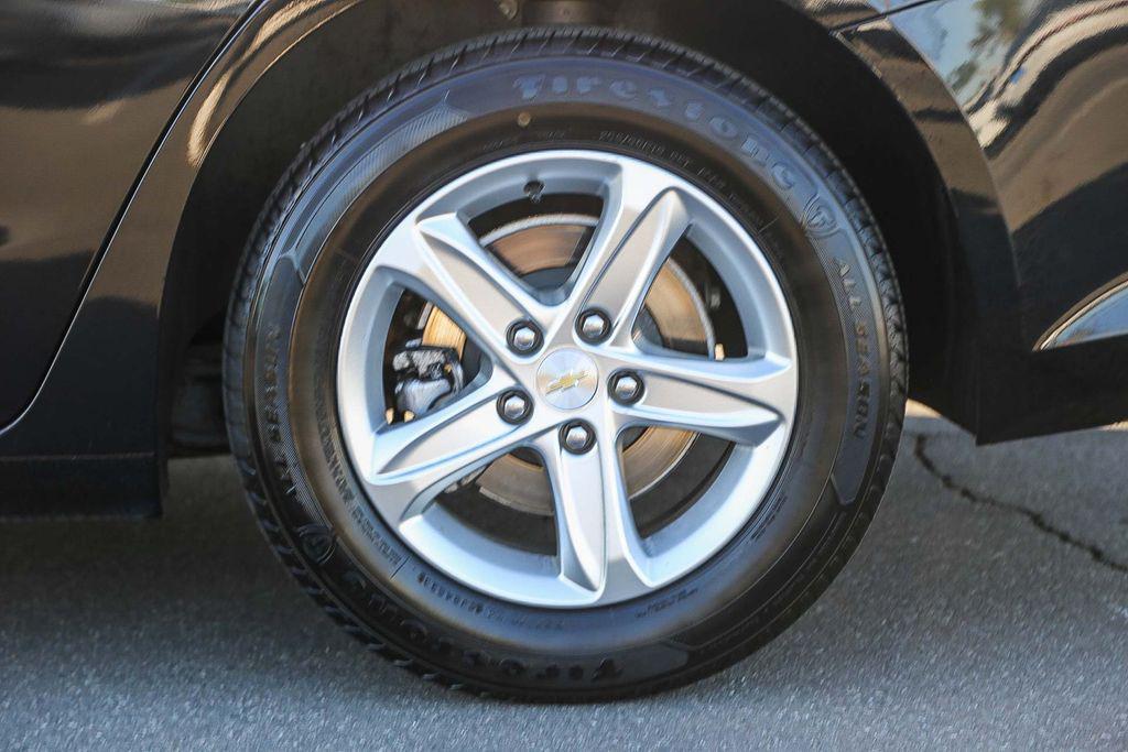 used 2022 Chevrolet Malibu car, priced at $18,998