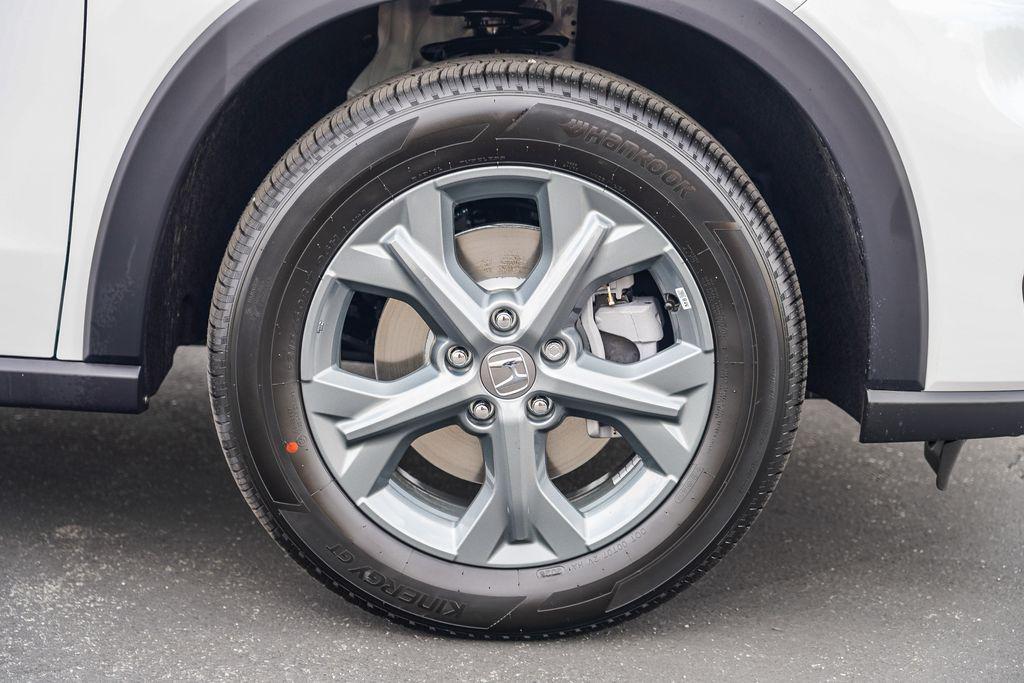 new 2026 Honda HR-V car, priced at $28,105