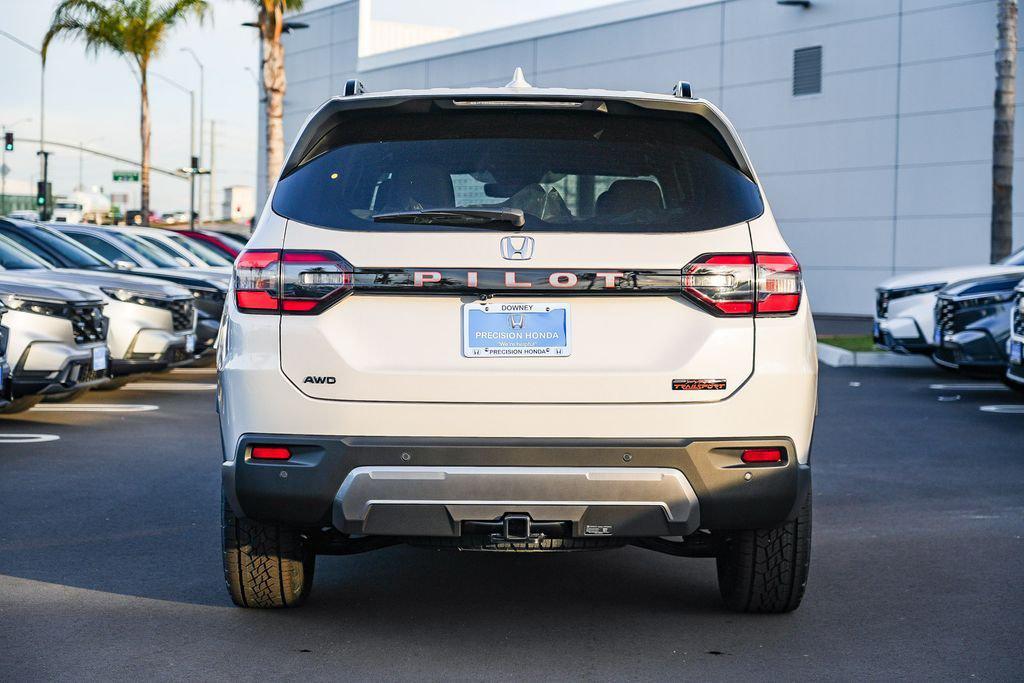 new 2026 Honda Pilot car, priced at $52,345