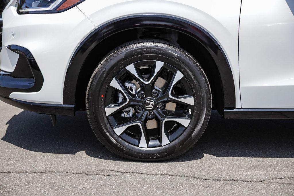 new 2026 Honda HR-V car, priced at $31,955