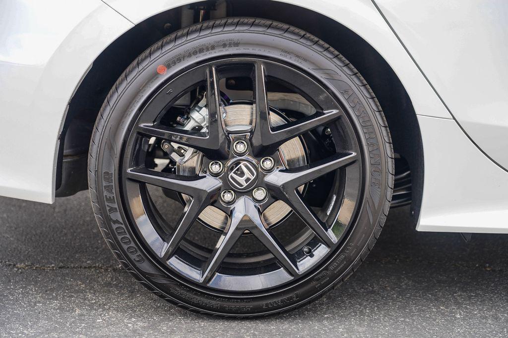 new 2026 Honda Civic Hybrid car, priced at $30,945