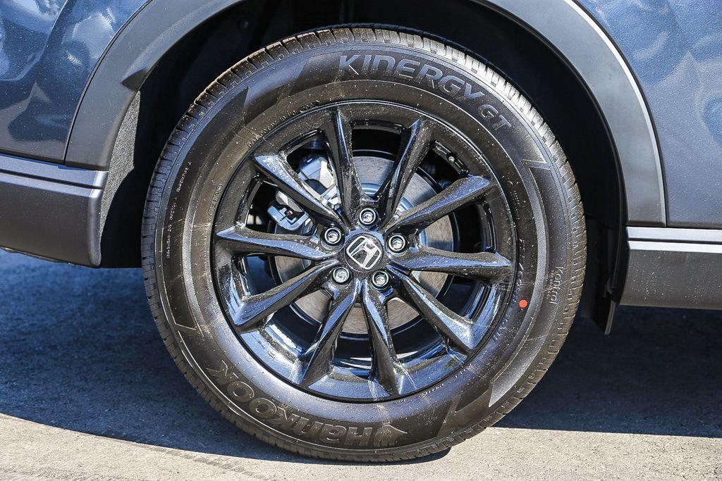 new 2026 Honda CR-V Hybrid car, priced at $37,080