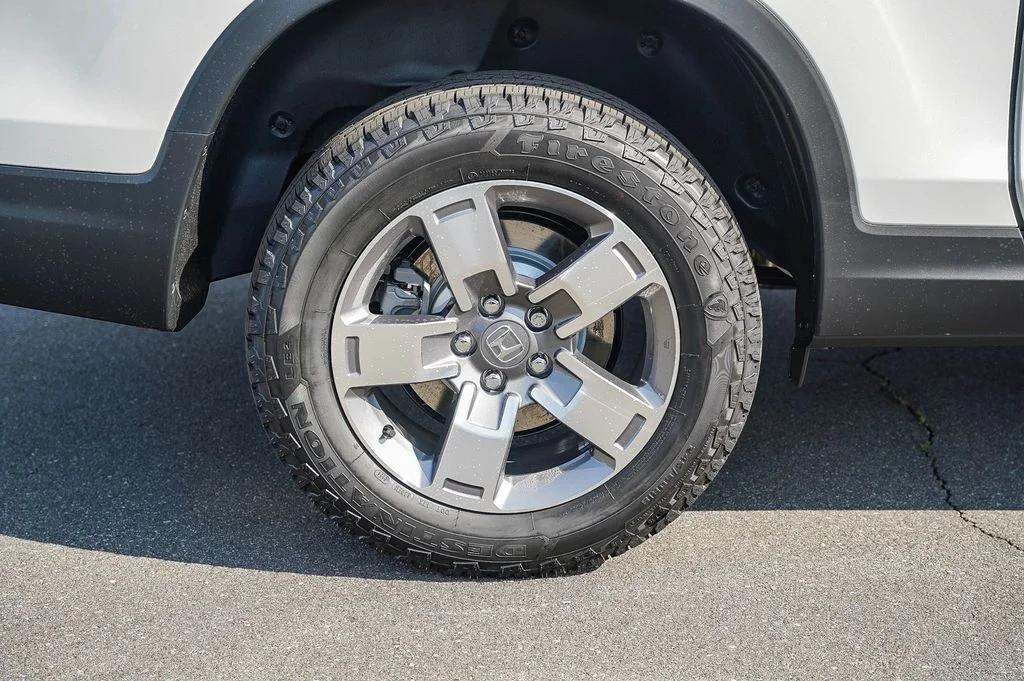 new 2026 Honda Ridgeline car, priced at $45,345