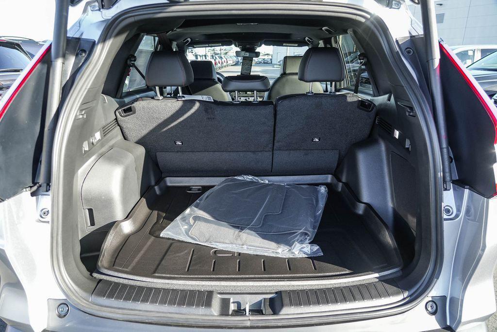 new 2026 Honda CR-V Hybrid car, priced at $44,000