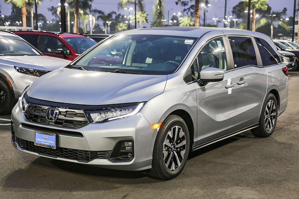 new 2026 Honda Odyssey car, priced at $44,290