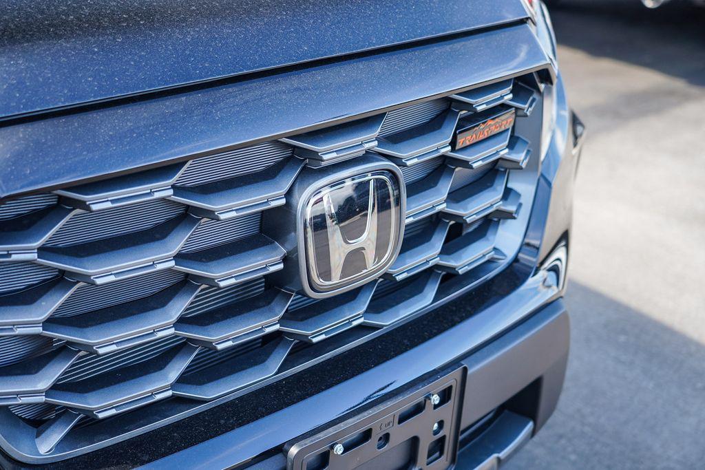 new 2025 Honda Ridgeline car, priced at $48,730