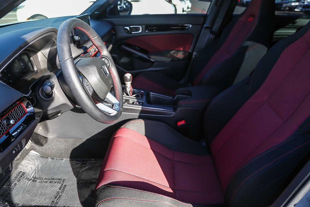 used 2025 Honda Civic Si car, priced at $31,998