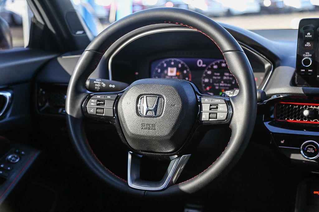 used 2025 Honda Civic Si car, priced at $31,998
