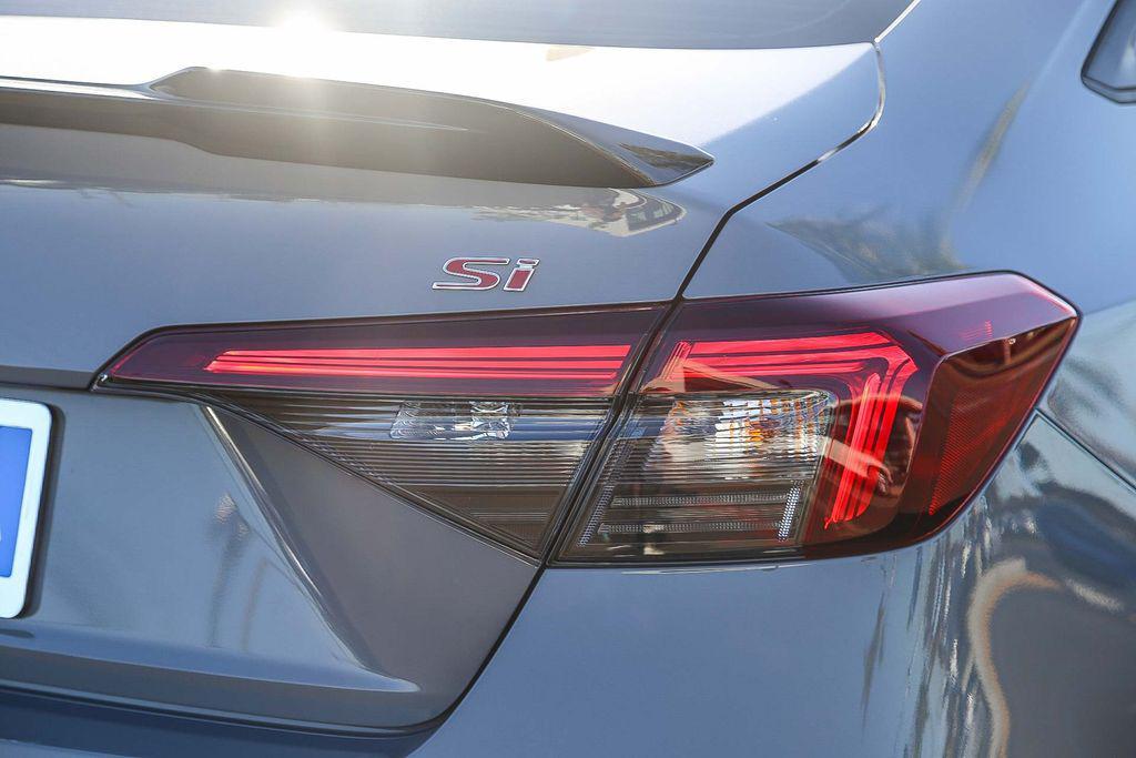 used 2025 Honda Civic Si car, priced at $31,998