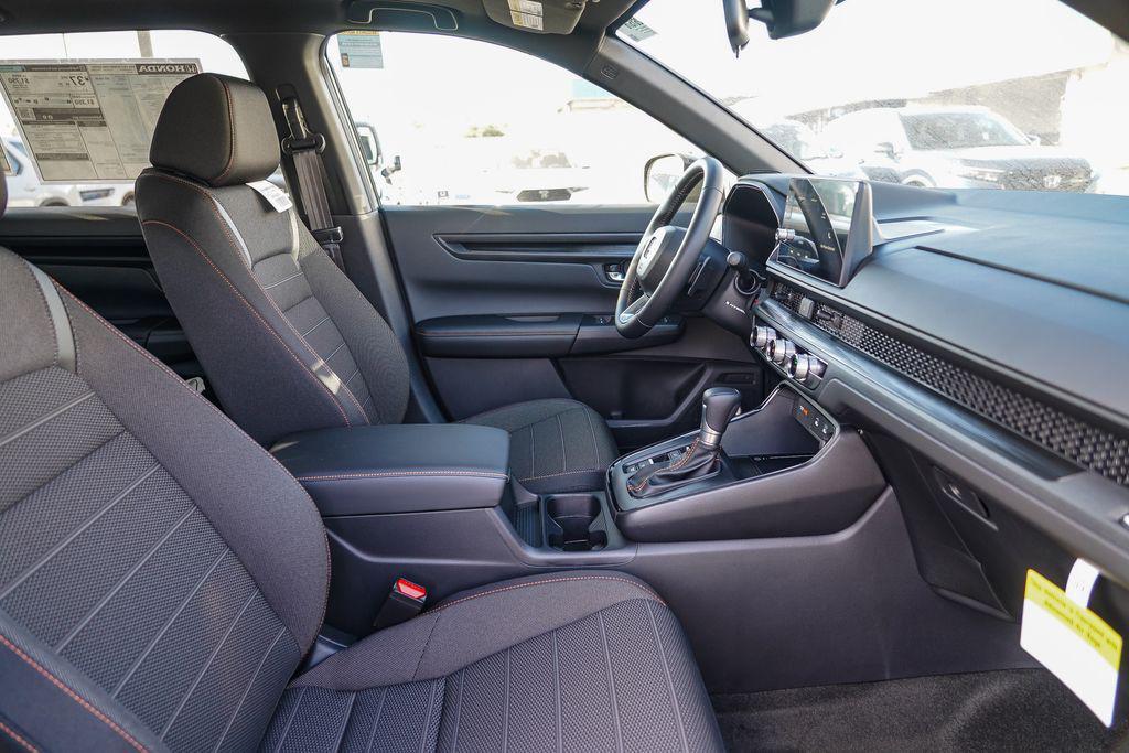 new 2026 Honda CR-V Hybrid car, priced at $38,580