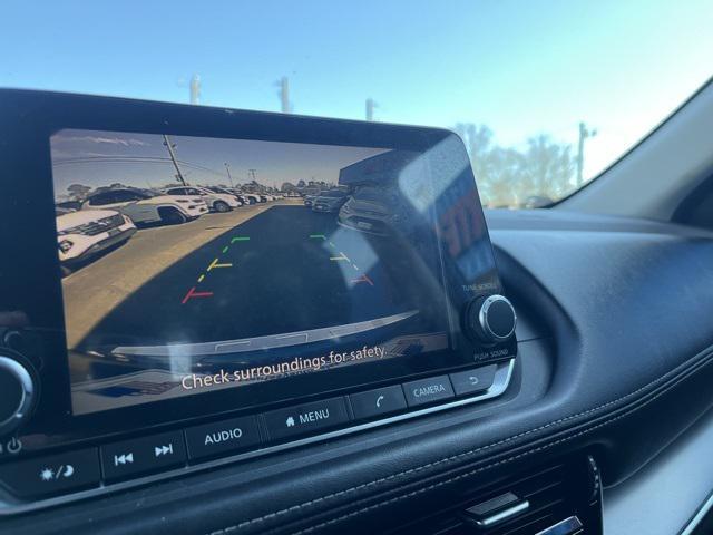 used 2022 Nissan Rogue car, priced at $18,688