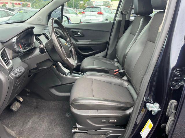 used 2022 Chevrolet Trax car, priced at $16,688