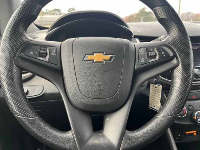 used 2021 Chevrolet Trax car, priced at $14,988