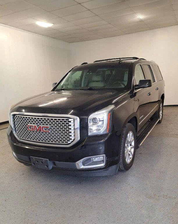 used 2016 GMC Yukon XL car, priced at $21,375