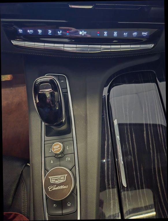 used 2022 Cadillac Escalade ESV car, priced at $47,497