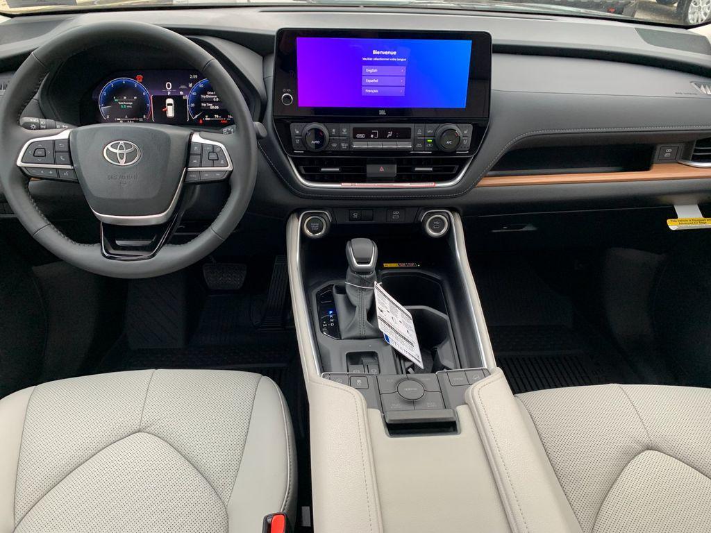 new 2026 Toyota Grand Highlander car