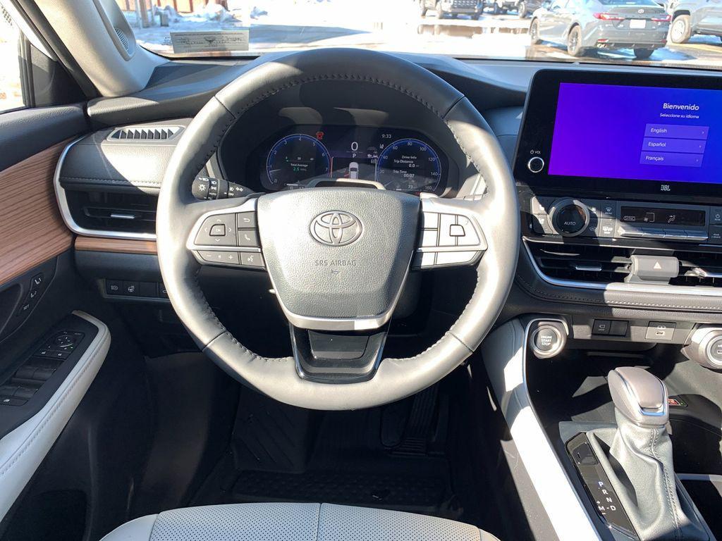 new 2026 Toyota Grand Highlander car