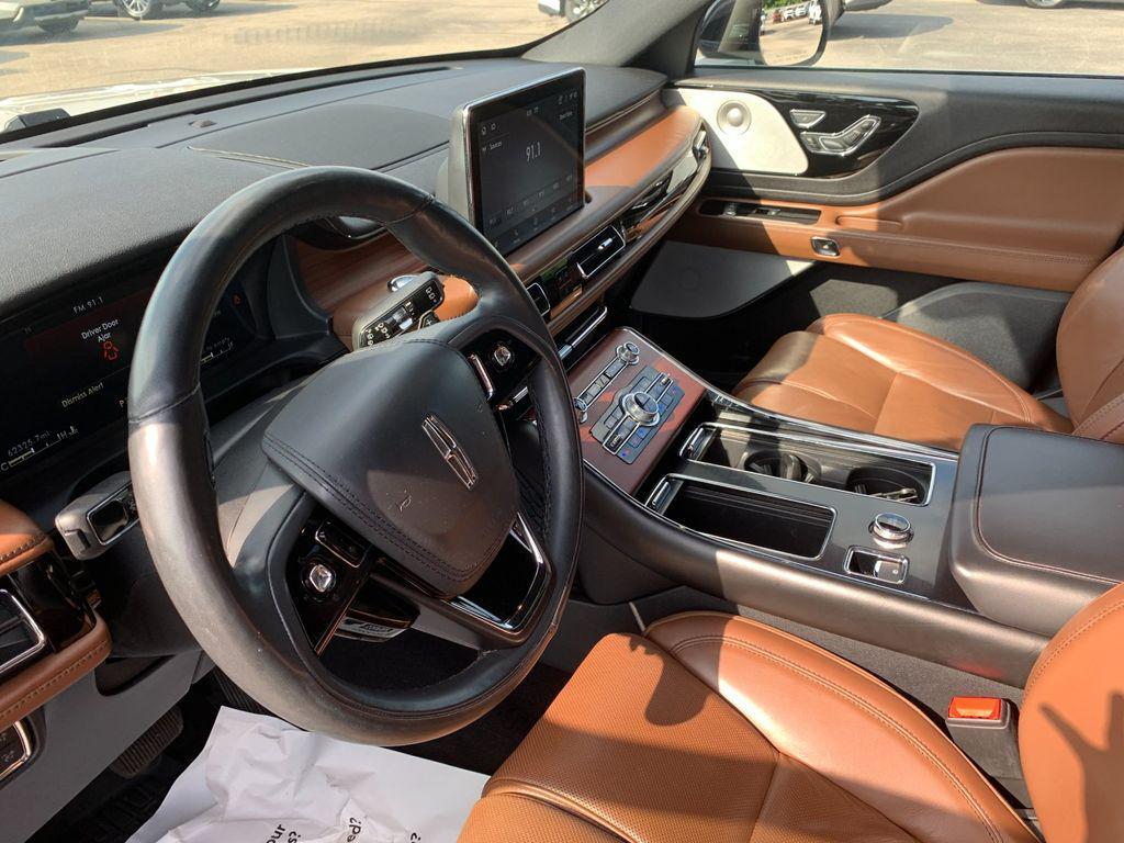 used 2022 Lincoln Aviator car, priced at $39,988