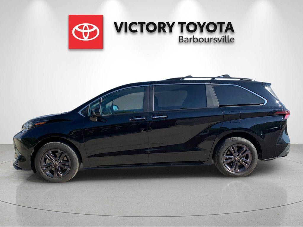 used 2024 Toyota Sienna car, priced at $45,588