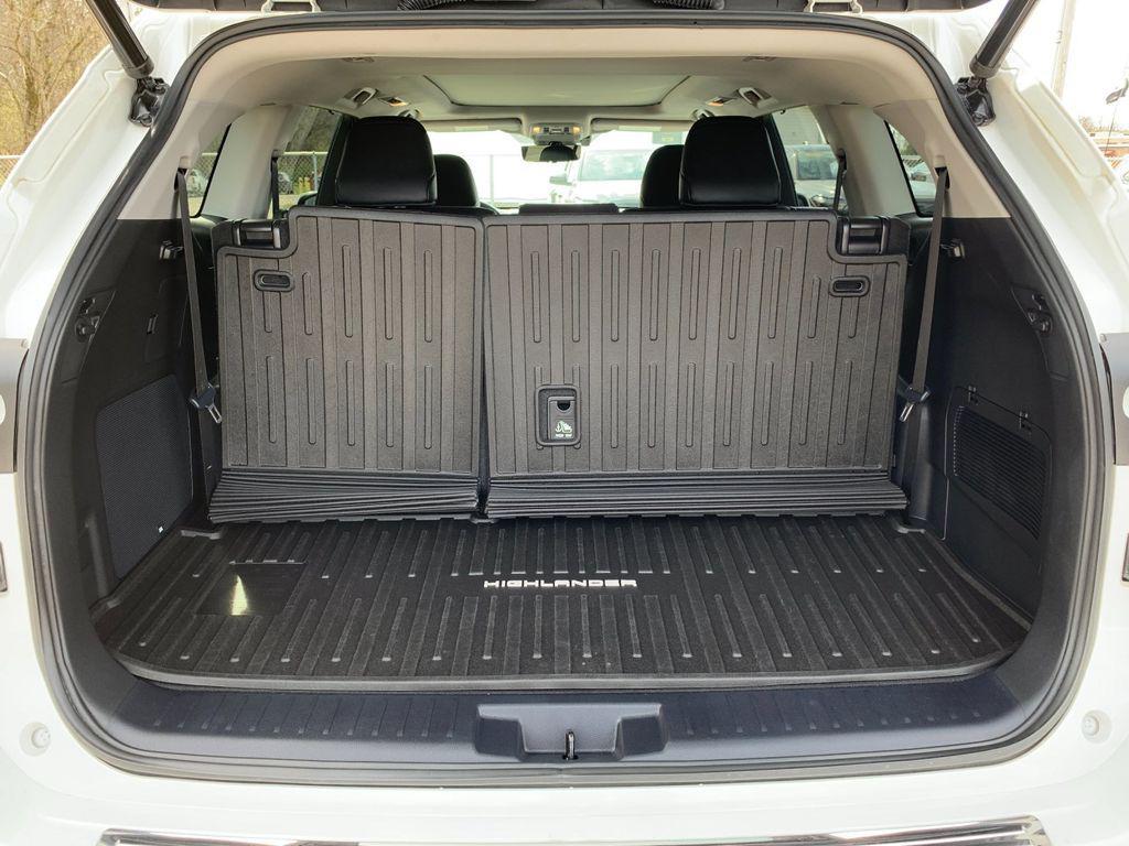 used 2020 Toyota Highlander car, priced at $35,988