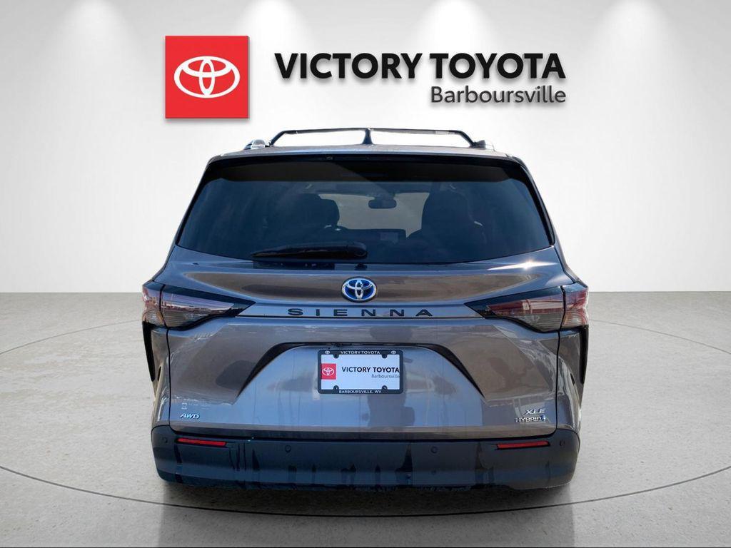 used 2024 Toyota Sienna car, priced at $44,988