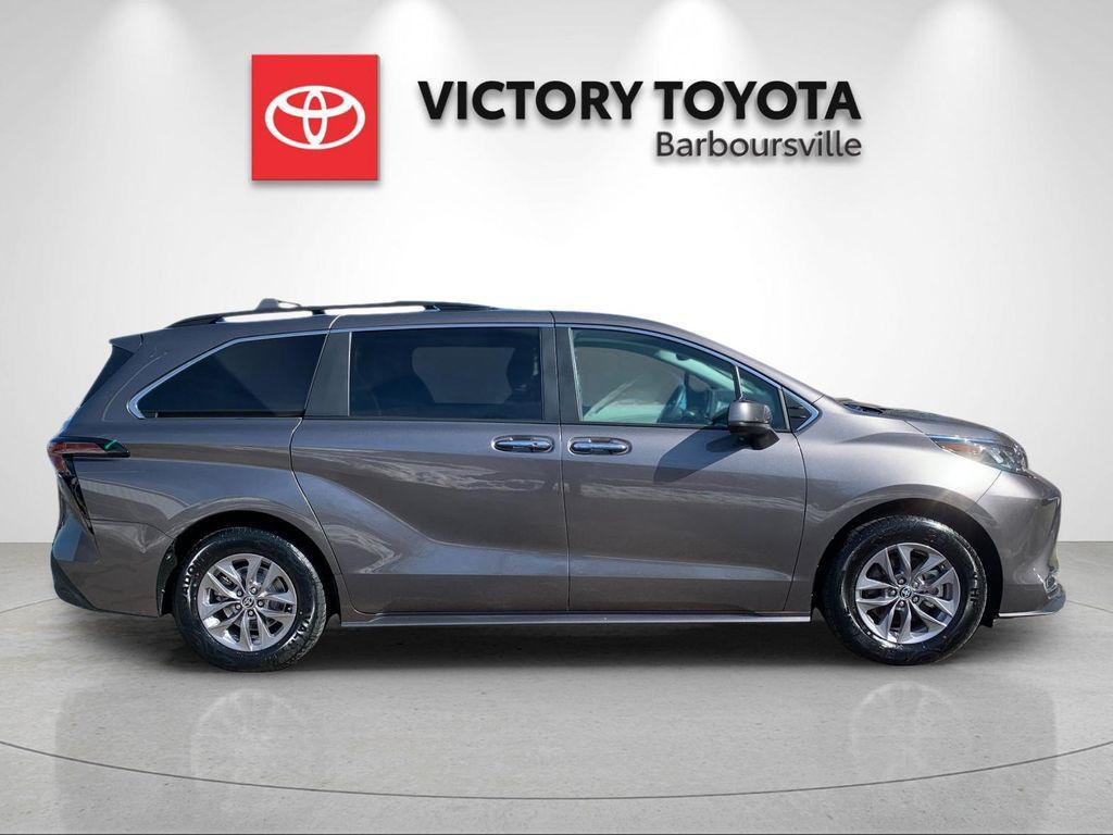 used 2024 Toyota Sienna car, priced at $44,988