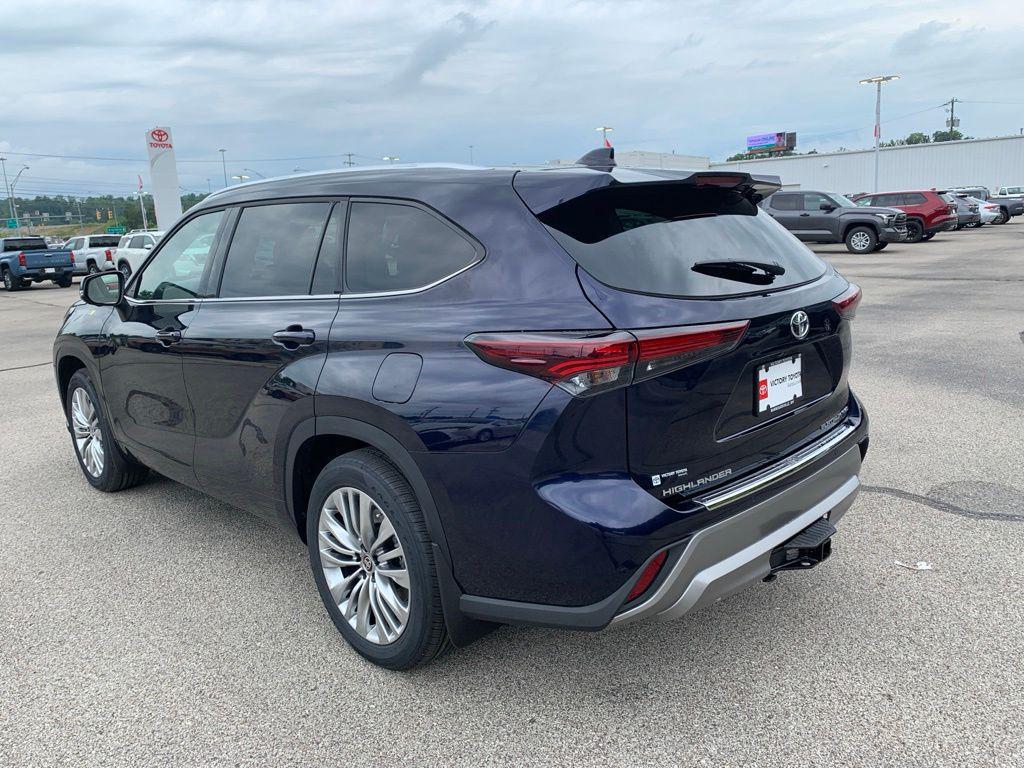 new 2026 Toyota Highlander car, priced at $56,267