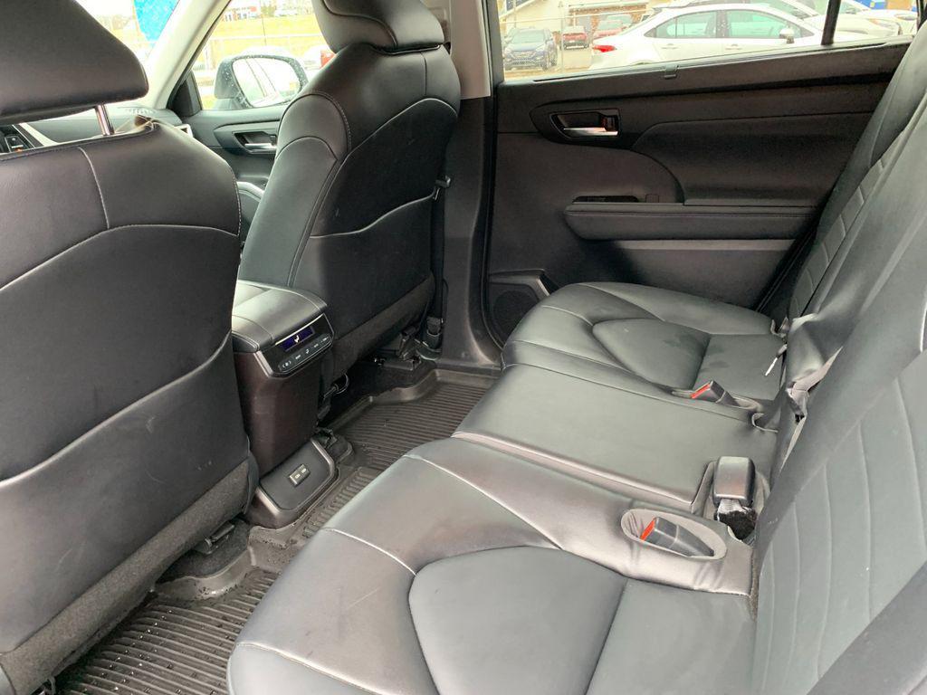 used 2022 Toyota Highlander car, priced at $32,988