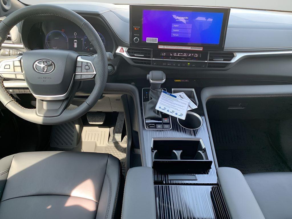 used 2025 Toyota Sienna car, priced at $52,588