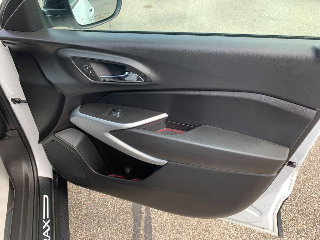used 2025 Chevrolet Trax car, priced at $23,988