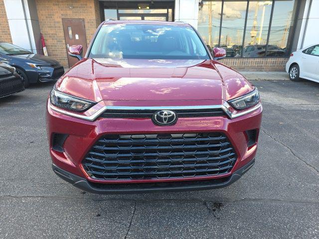 new 2026 Toyota Grand Highlander Hybrid car