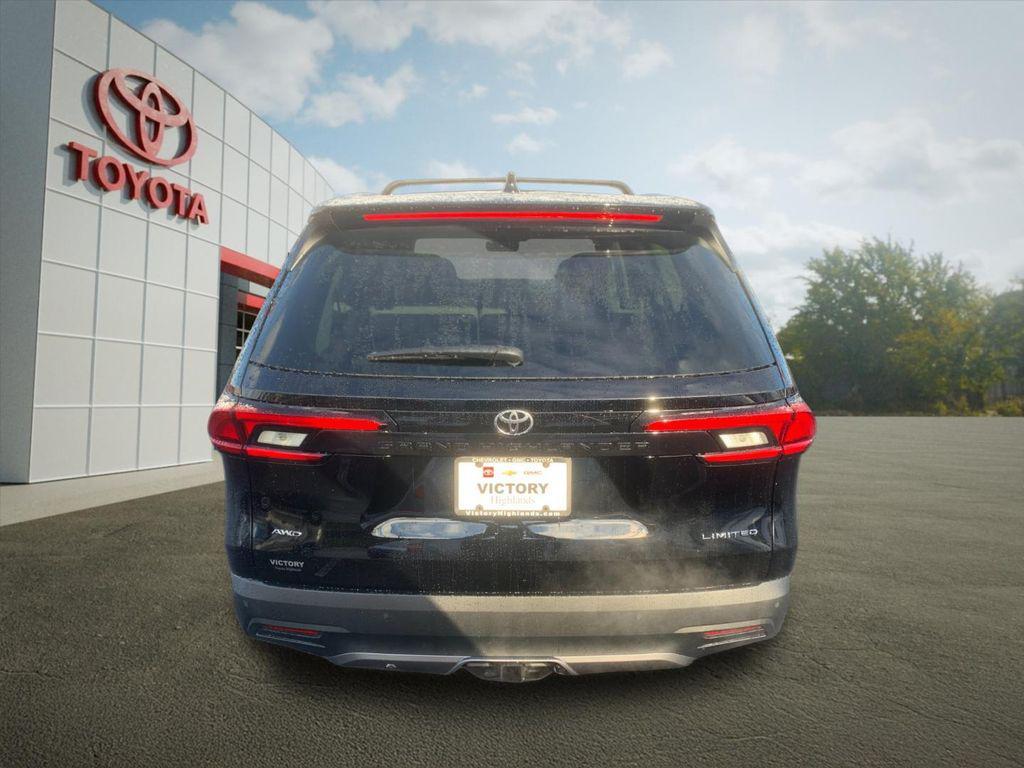 new 2026 Toyota Grand Highlander car