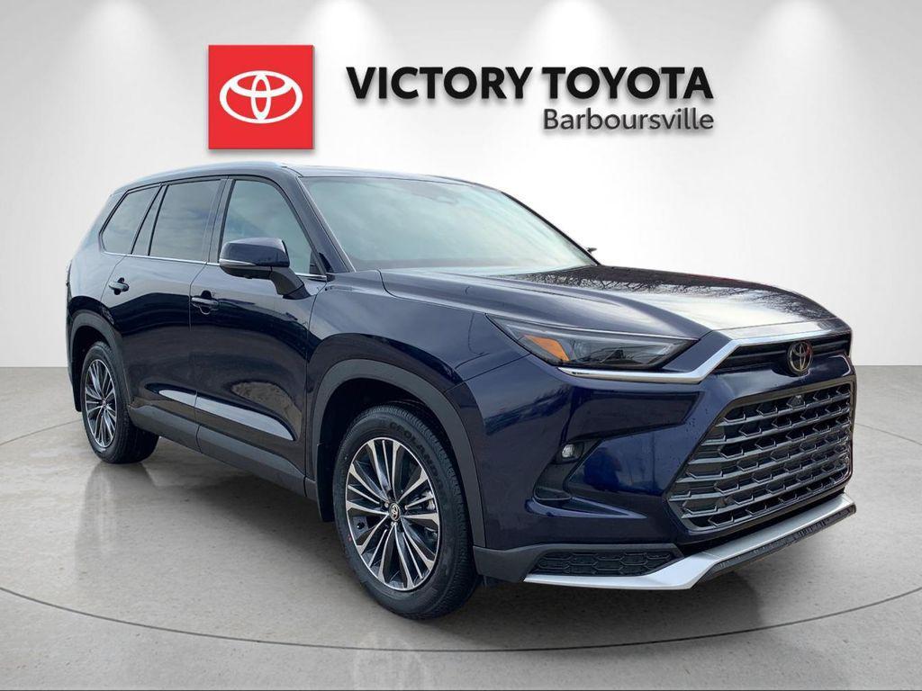 new 2026 Toyota Grand Highlander Hybrid car