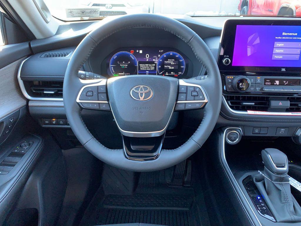 new 2026 Toyota Grand Highlander Hybrid car