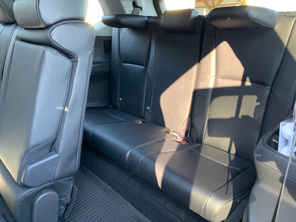 new 2026 Toyota Grand Highlander Hybrid car