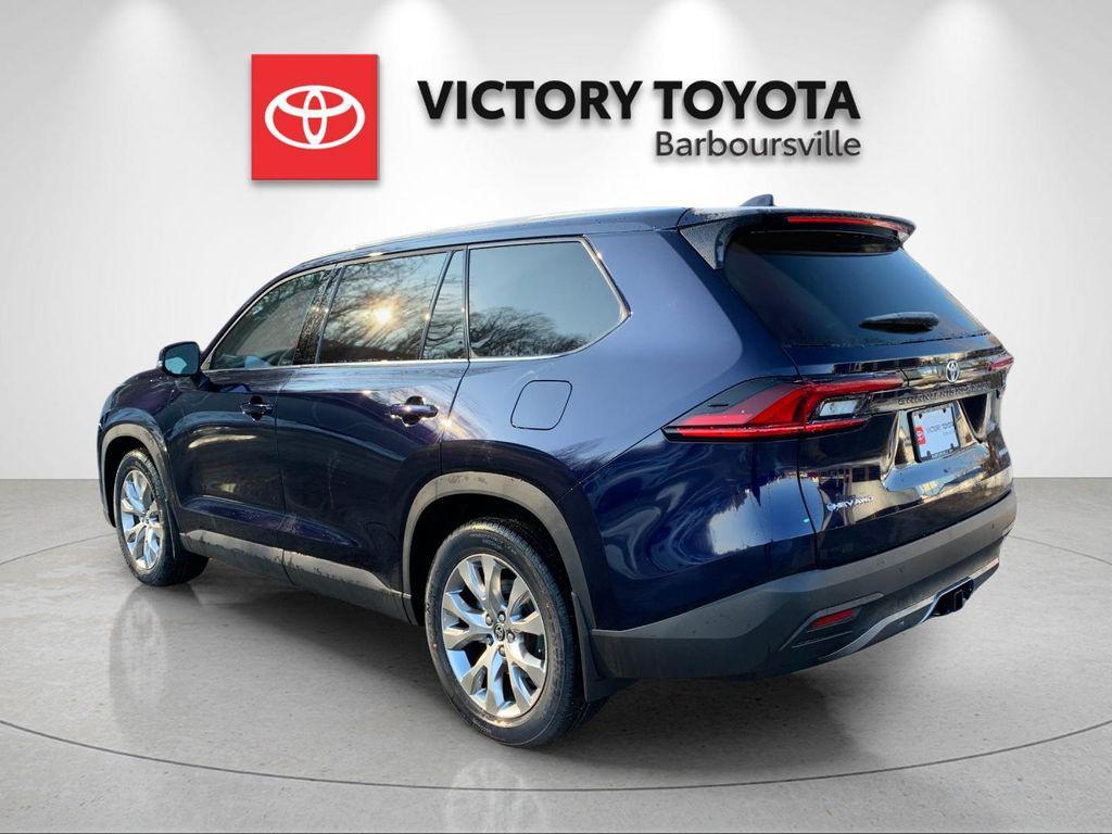 new 2026 Toyota Grand Highlander Hybrid car