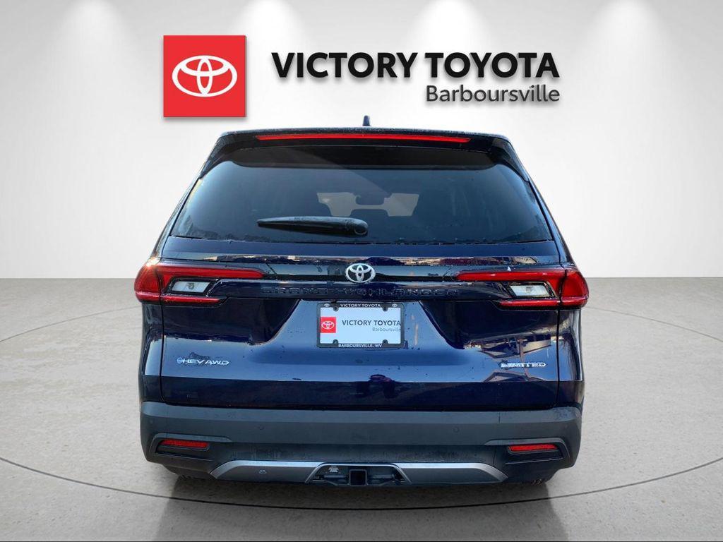 new 2026 Toyota Grand Highlander Hybrid car