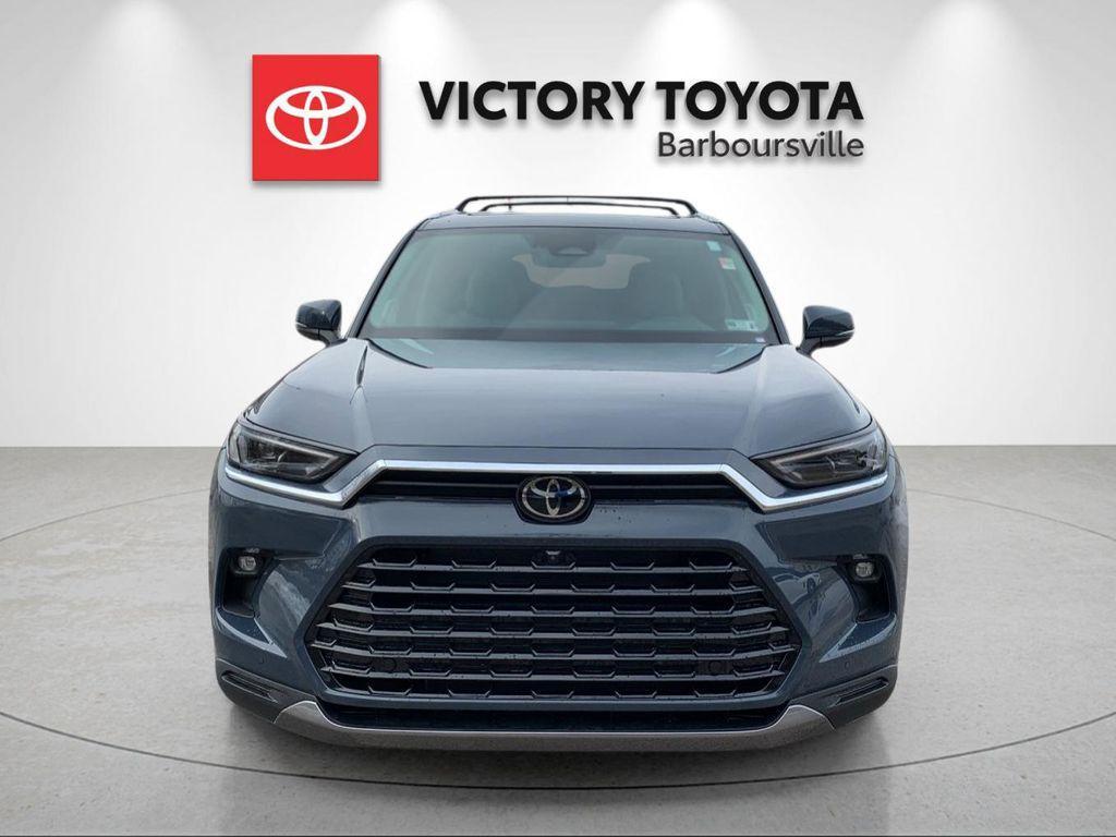 new 2026 Toyota Grand Highlander car